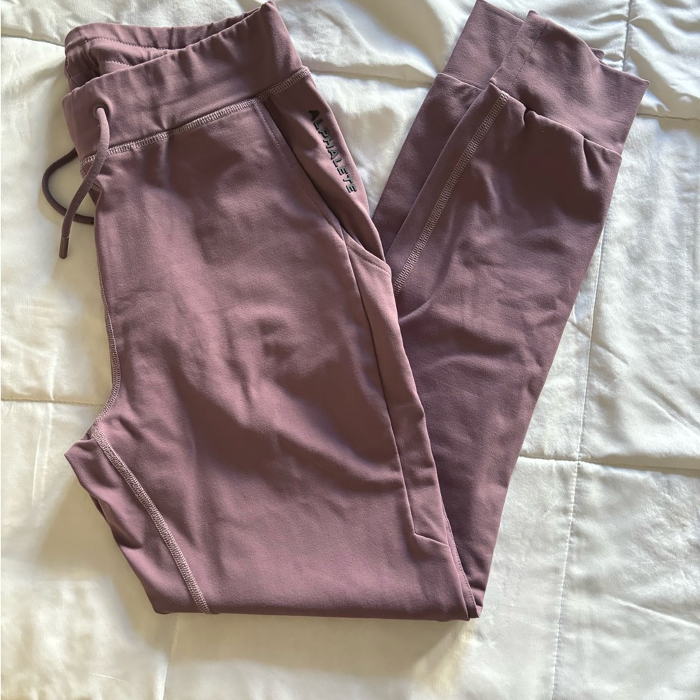 Alphalete Women’s Joggers